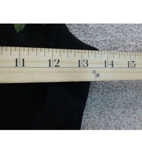 Emerald Sundae Embroidered Rose Floral Dress - Picture 10 of 13